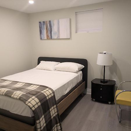 Stunning Furnished 2Bedroom/2Washroom Apartment Brampton Ngoại thất bức ảnh