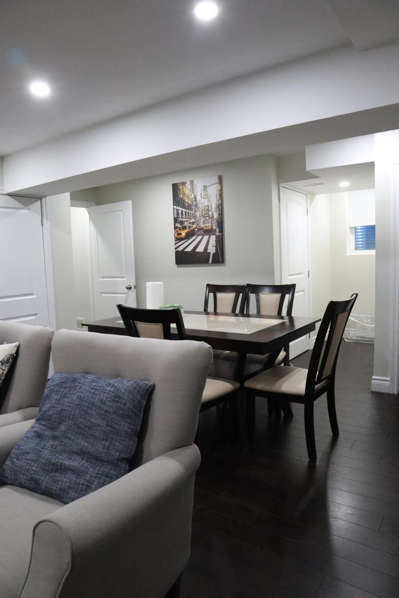 Stunning Furnished 2Bedroom/2Washroom Apartment Brampton Ngoại thất bức ảnh