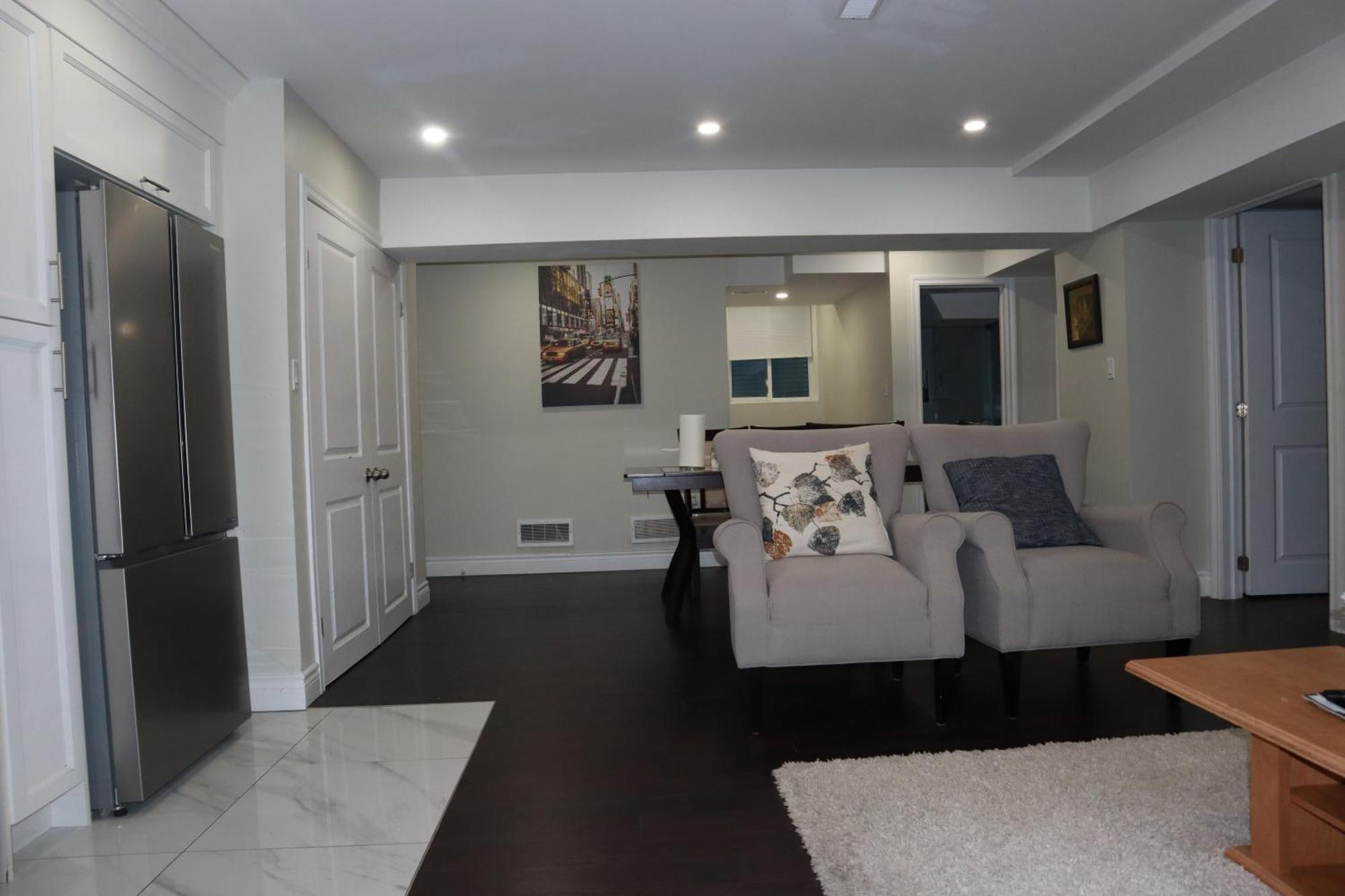 Stunning Furnished 2Bedroom/2Washroom Apartment Brampton Ngoại thất bức ảnh
