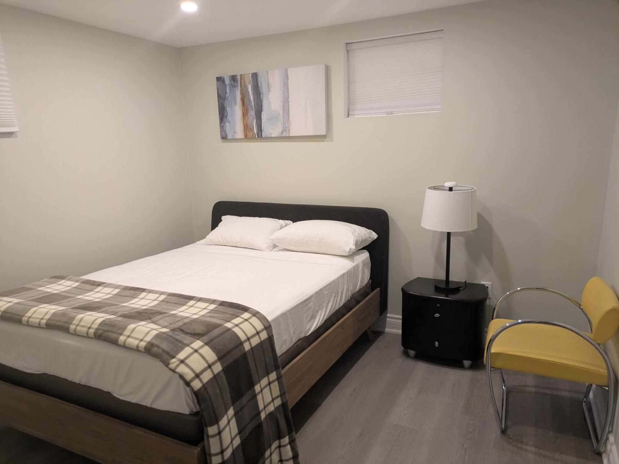 Stunning Furnished 2Bedroom/2Washroom Apartment Brampton Ngoại thất bức ảnh